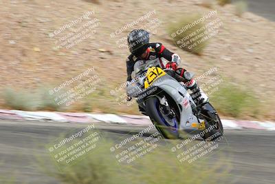 media/Jun-04-2022-WERA (Sat) [[b852bbbd55]]/Race 8 Superbike Expert Novice V7 HW/